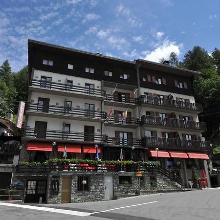 Hotel Etoile De Neige Valtournenche Zewnętrze zdjęcie