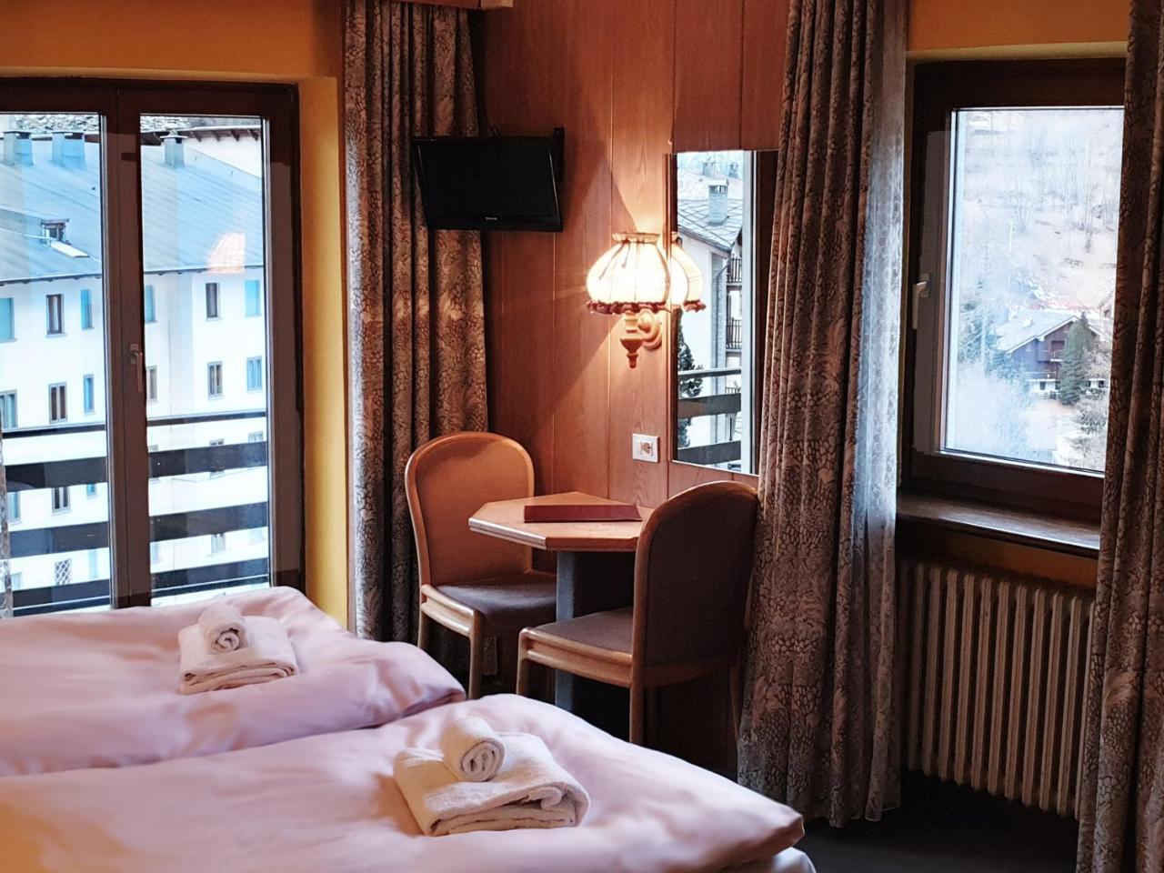 Hotel Etoile De Neige Valtournenche Zewnętrze zdjęcie
